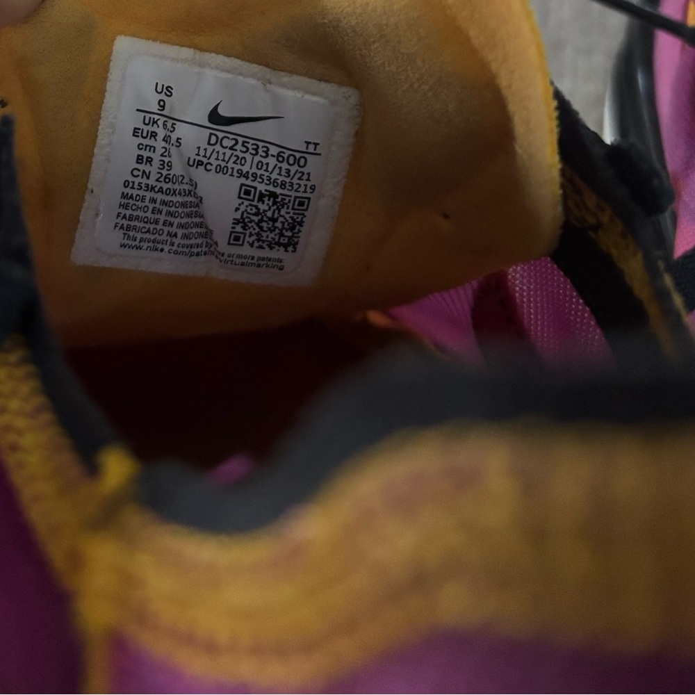 Nike Waffle One - Picture 6 of 6